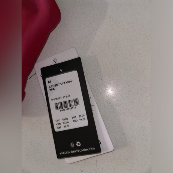 Peloton Cadent Strappy Bra - Picture 4 of 5